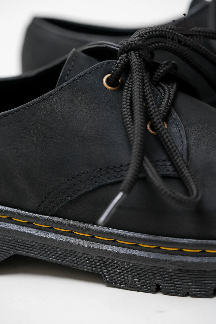 #color_matte-black