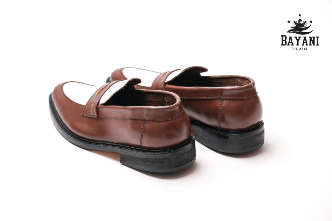 #color_walnut-brown-and-white